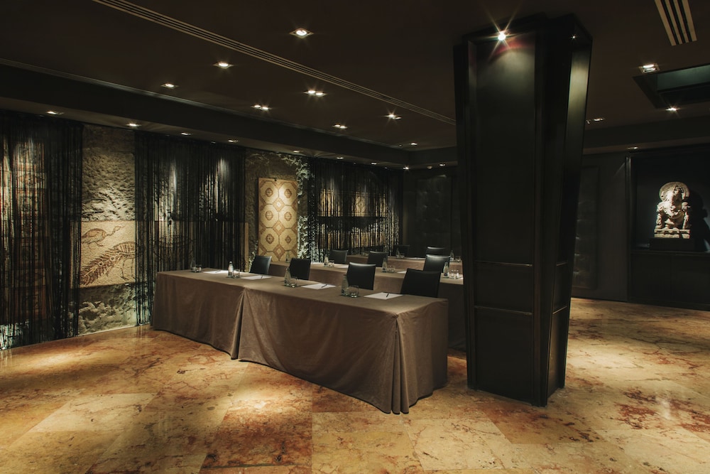 Hotel Granados 83 a member of Preferred Hotels & Resorts — Restaurant & bars in Barcelona, Catalonia