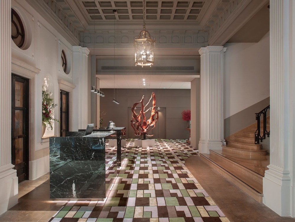 Grand Hotel Central — Hotel building in Barcelona, Catalonia