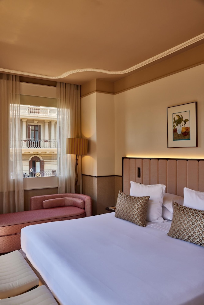 Grand Hotel Central — Hotel rooms in Barcelona, Catalonia