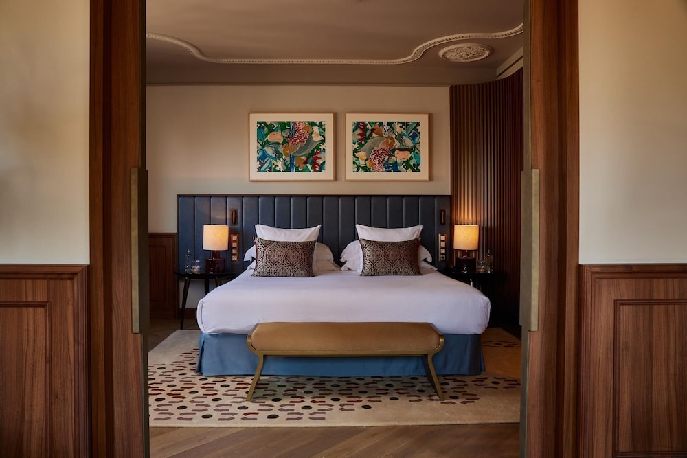 Grand Hotel Central — Hotel rooms in Barcelona, Catalonia