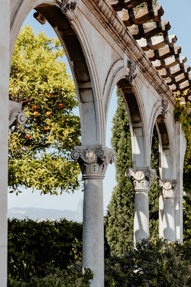 Grand Hotel Central — Attractions in the area in Barcelona, Catalonia