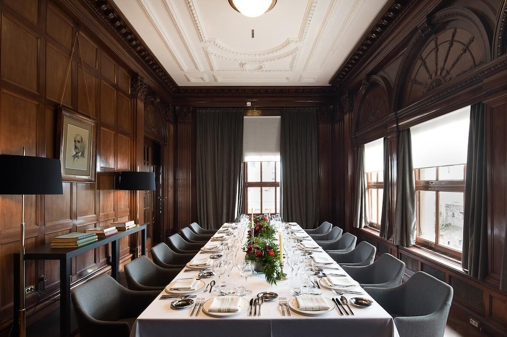 Grand Hotel Central — Restaurant & bars in Barcelona, Catalonia
