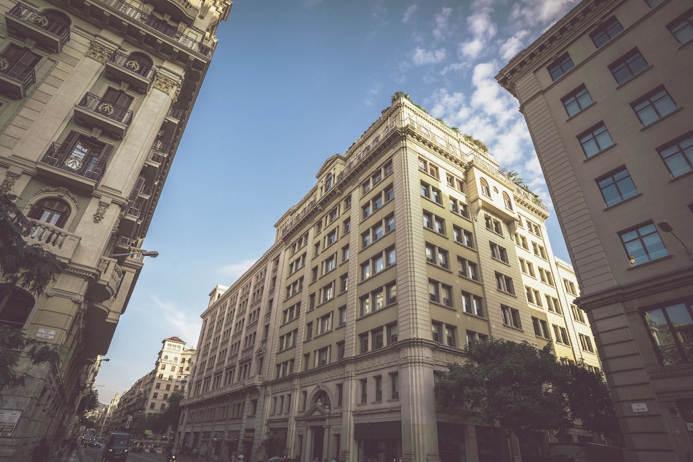 Grand Hotel Central — Hotel building in Barcelona, Catalonia