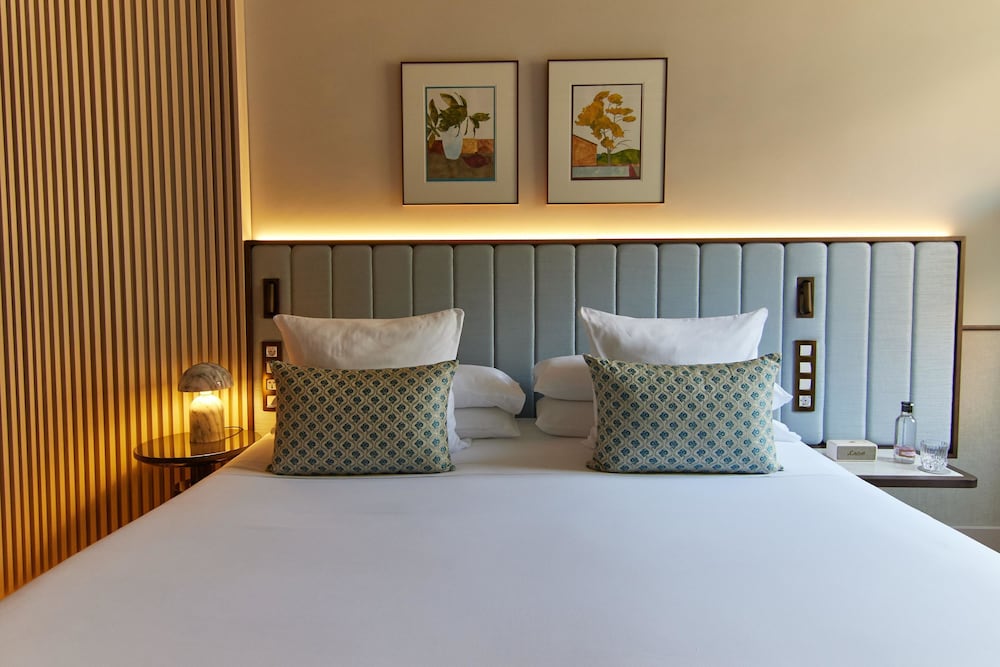 Grand Hotel Central — Hotel rooms in Barcelona, Catalonia
