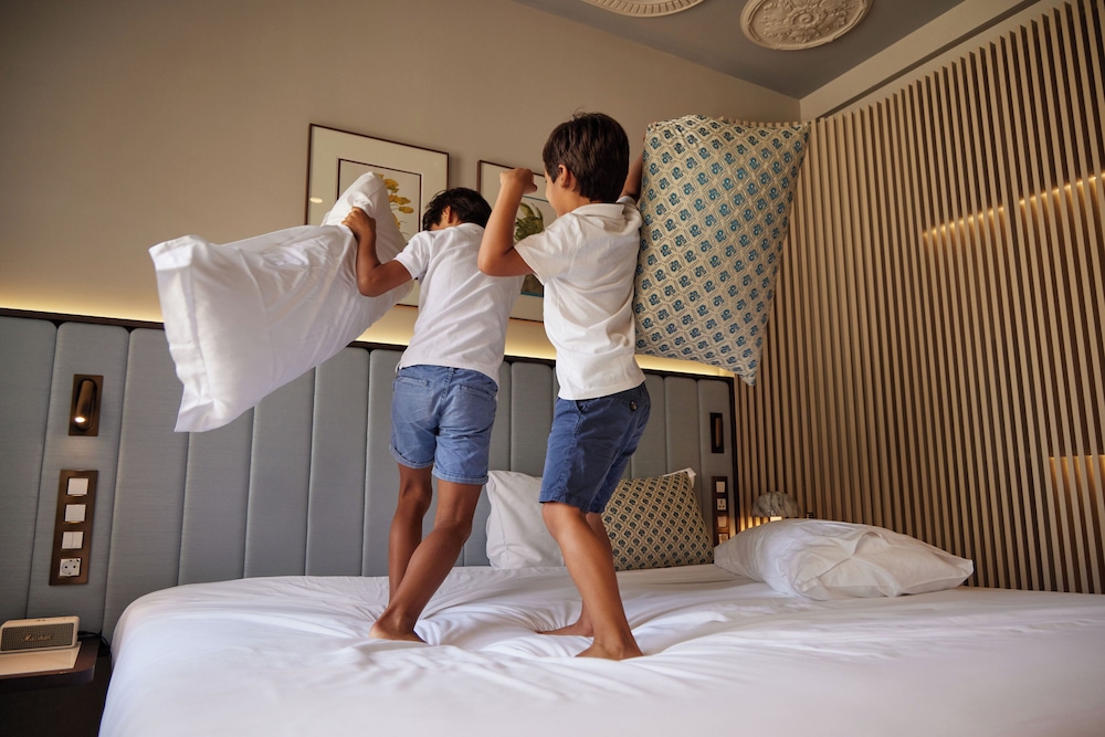 Grand Hotel Central — Hotel rooms in Barcelona, Catalonia