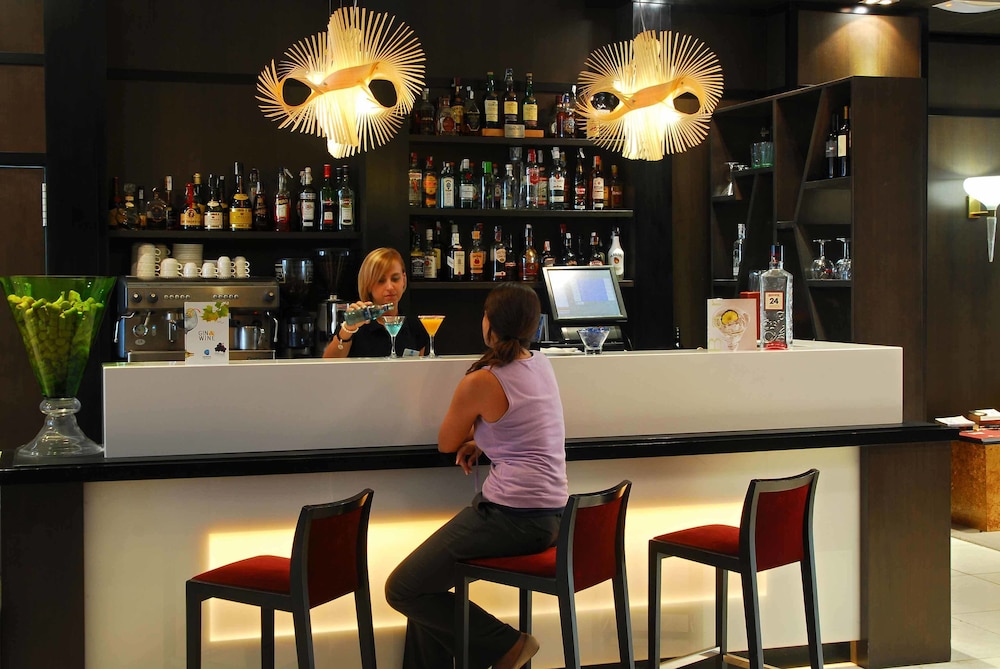 Grupotel Gran Vía 678 — Restaurant & bars in Barcelona, Catalonia