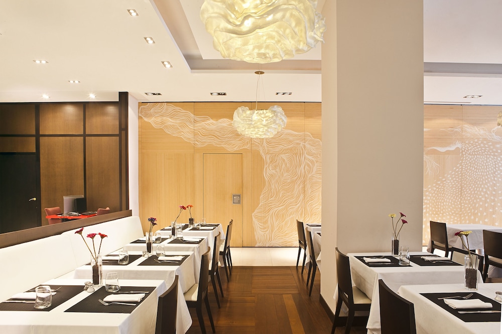 Grupotel Gran Vía 678 — Restaurant & bars in Barcelona, Catalonia