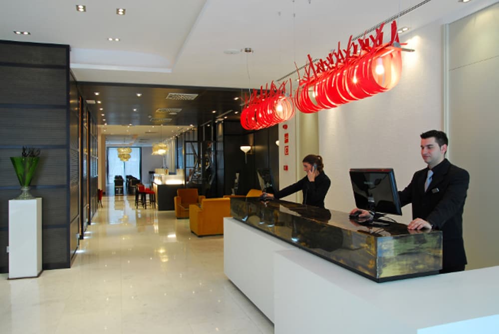 Grupotel Gran Vía 678 — Restaurant & bars in Barcelona, Catalonia