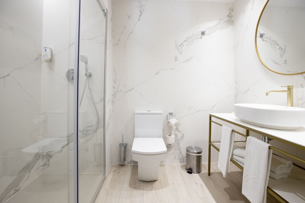 Grupotel Gravina — Hotel rooms in Barcelona, Catalonia