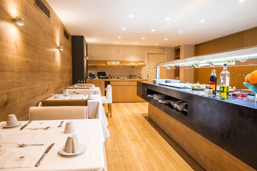 Guitart Grand Passage — Restaurant & bars in Barcelona, Catalonia
