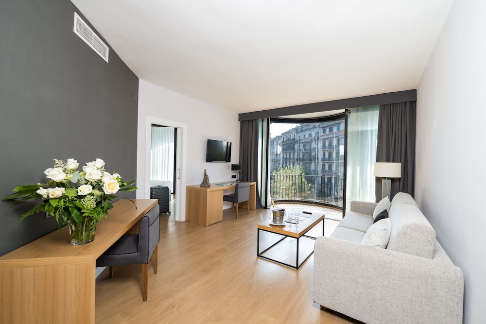 Guitart Grand Passage — Hotel rooms in Barcelona, Catalonia