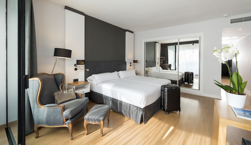 Guitart Grand Passage — Hotel rooms in Barcelona, Catalonia