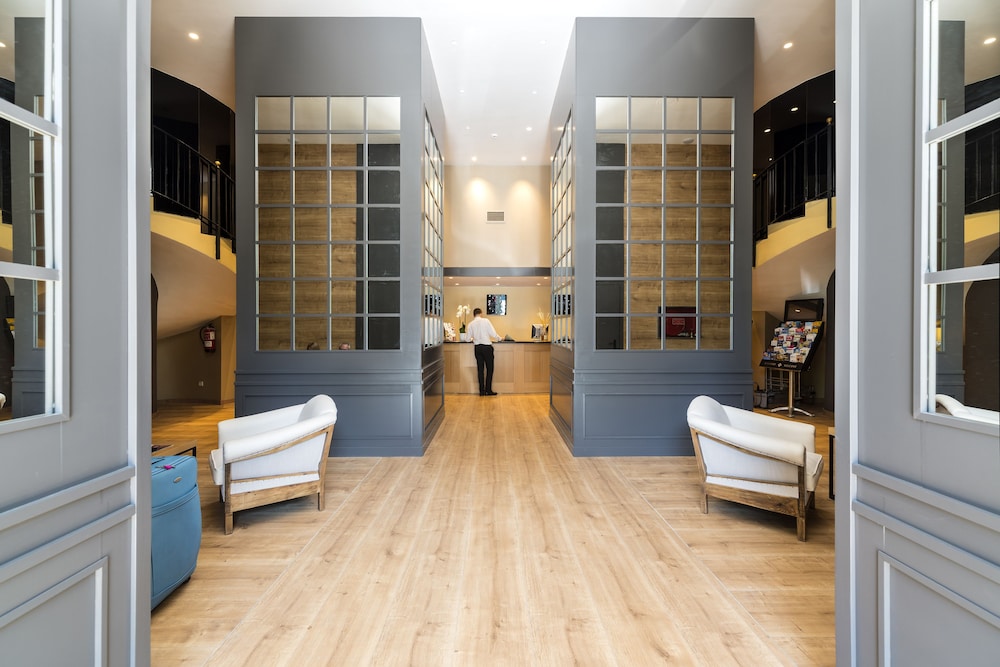 Guitart Grand Passage — Hotel building in Barcelona, Catalonia