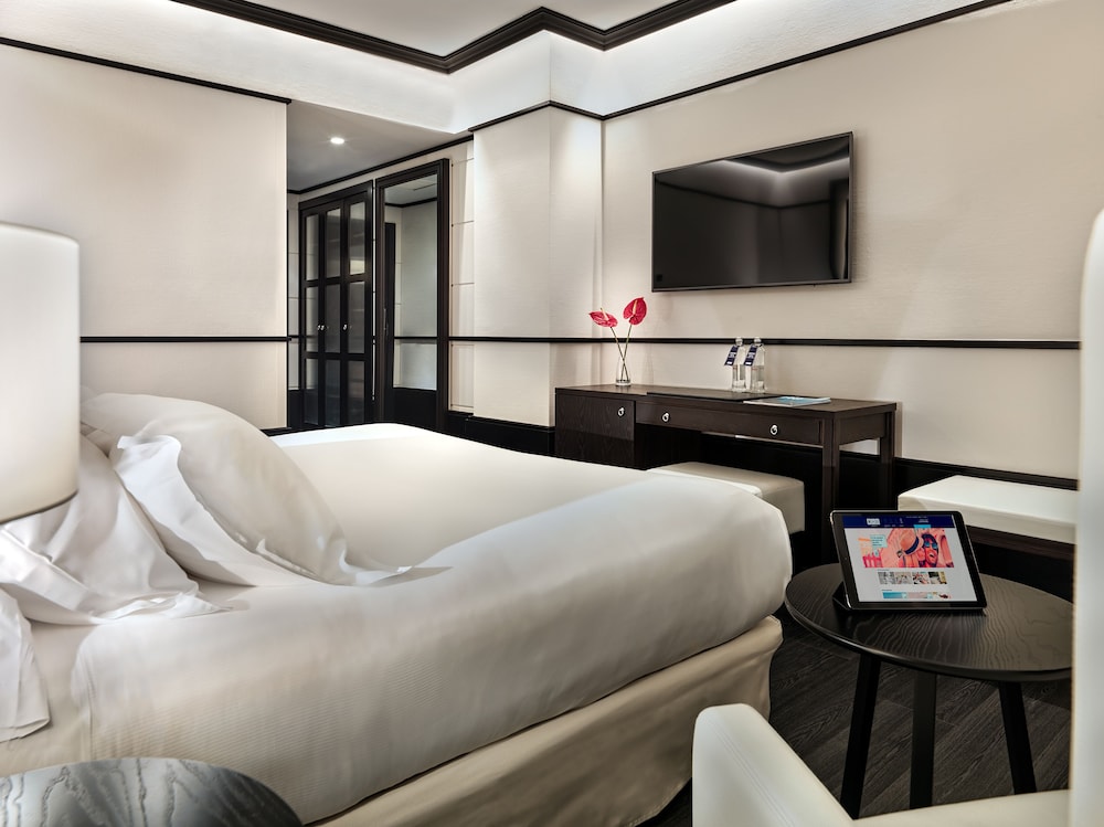 H10 Marina Barcelona — Hotel rooms in Barcelona, Catalonia