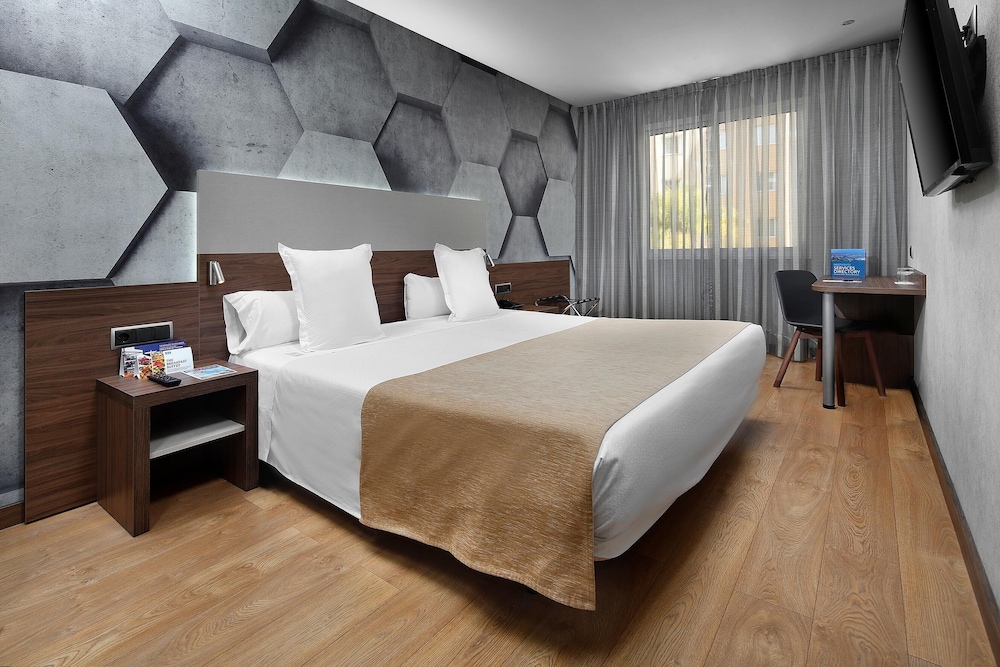 Hotel HCC MontBlanc — Hotel rooms in Barcelona, Catalonia
