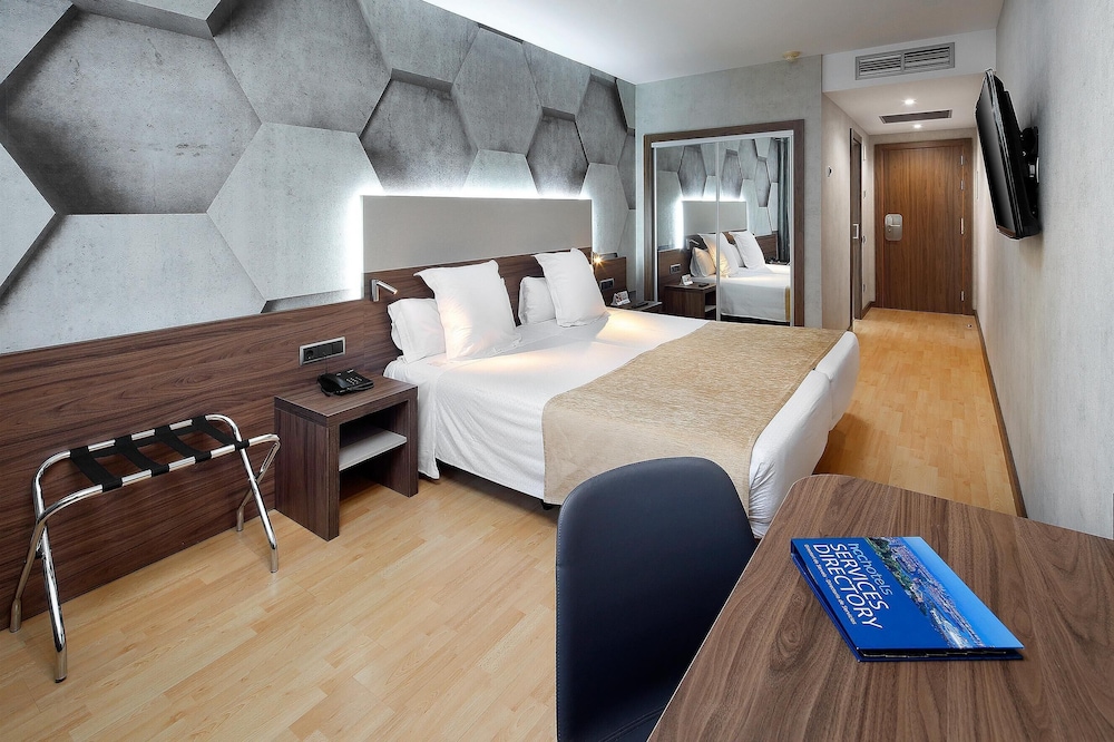 Hotel HCC MontBlanc — Hotel rooms in Barcelona, Catalonia