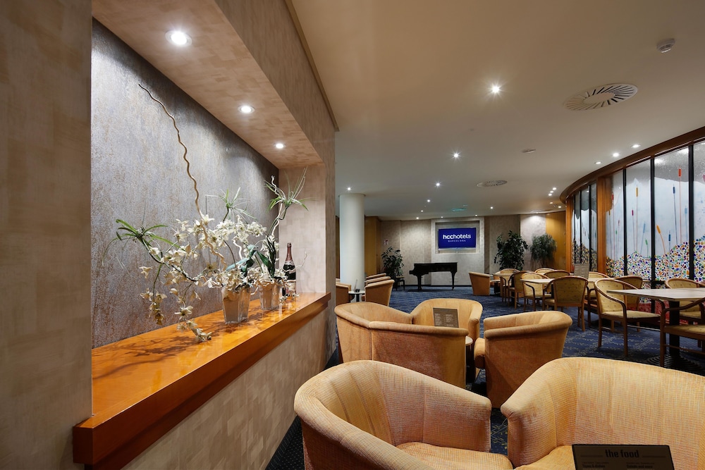 Hotel HCC MontBlanc — Restaurant & bars in Barcelona, Catalonia