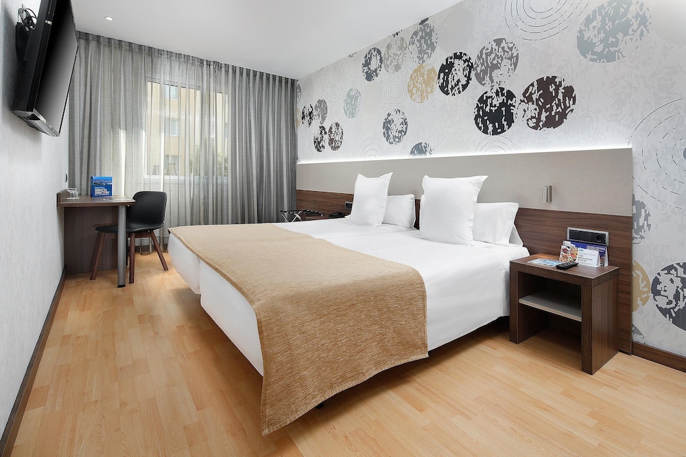 Hotel HCC MontBlanc — Hotel rooms in Barcelona, Catalonia
