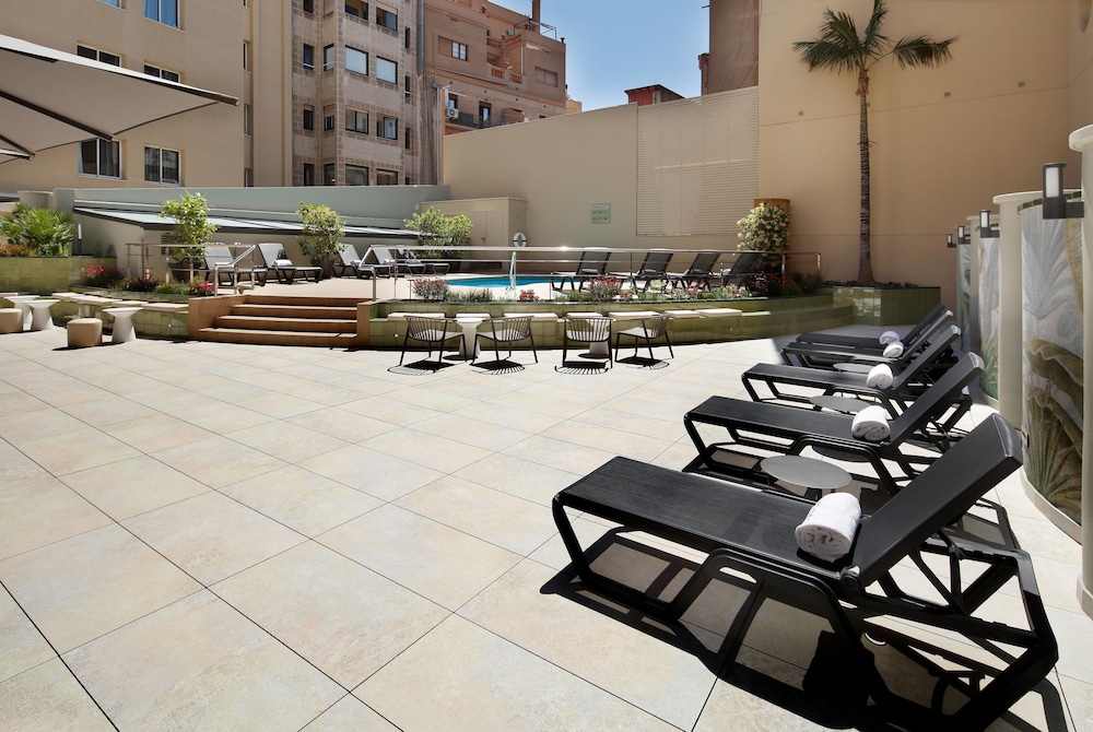 Hotel HCC MontBlanc — Swimming pool in Barcelona, Catalonia