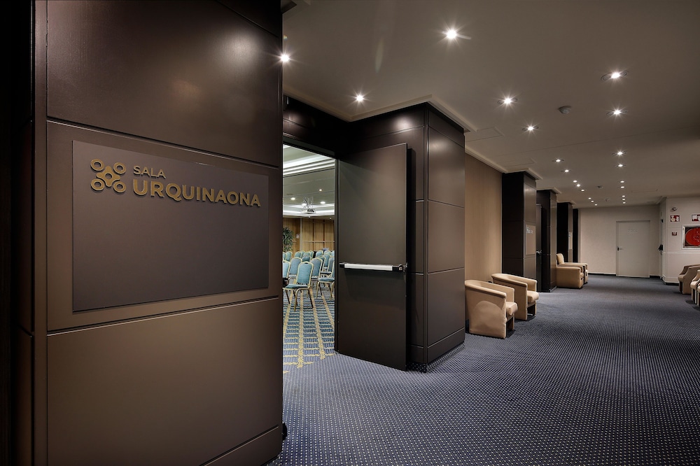 Hotel HCC MontBlanc — Hotel building in Barcelona, Catalonia