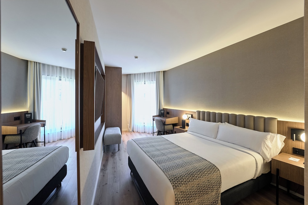 Catalonia la Boqueria — Hotel rooms in Barcelona, Catalonia