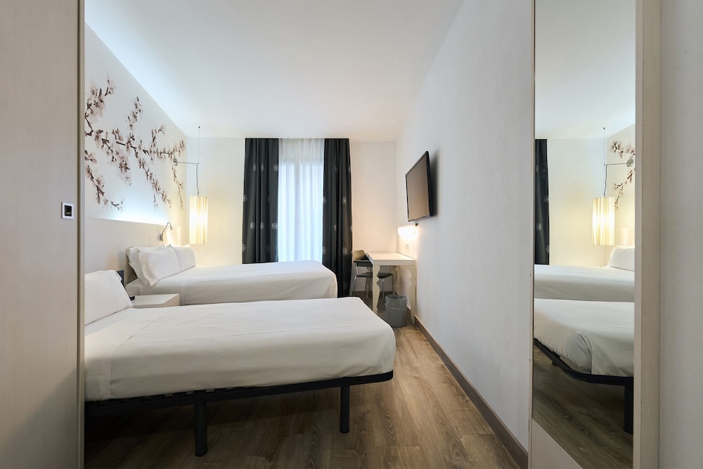 Catalonia la Boqueria — Hotel rooms in Barcelona, Catalonia