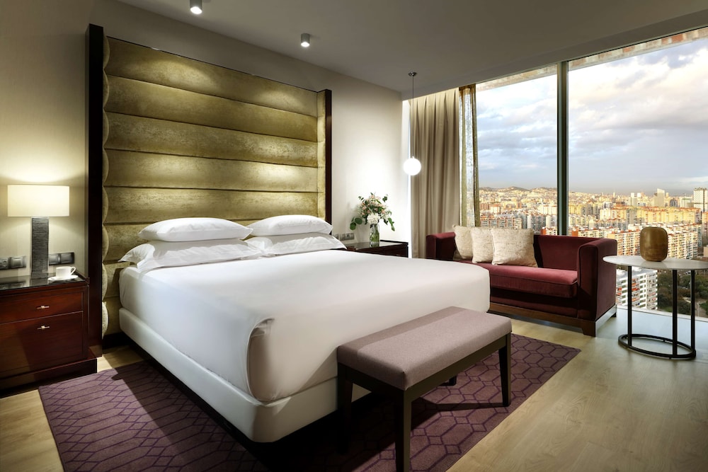 Hyatt Regency Barcelona Tower - zdjęcie 3