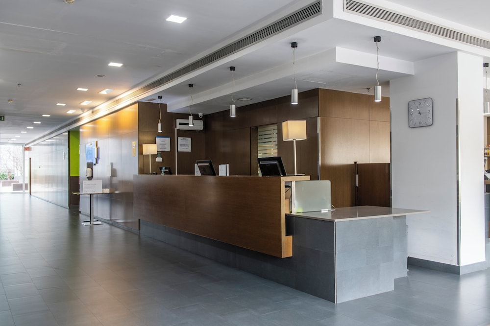 Holiday Inn Express Barcelona City 22@ by IHG — Hotel building in Barcelona, Catalonia