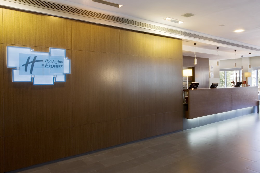 Holiday Inn Express Barcelona City 22@ by IHG — Hotel building in Barcelona, Catalonia