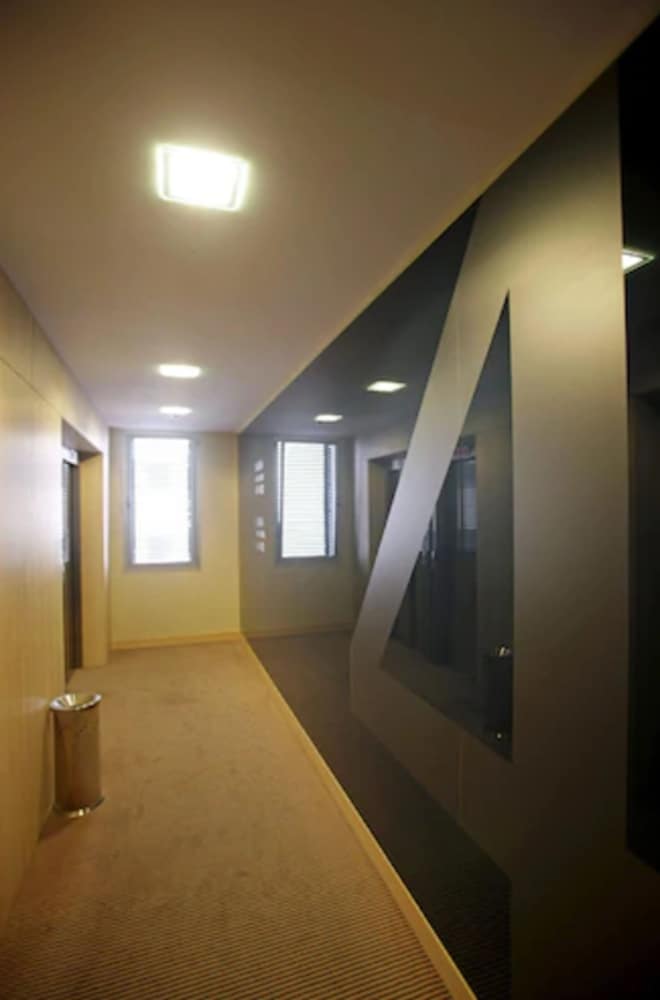 Holiday Inn Express Barcelona City 22@ by IHG — Hotel building in Barcelona, Catalonia