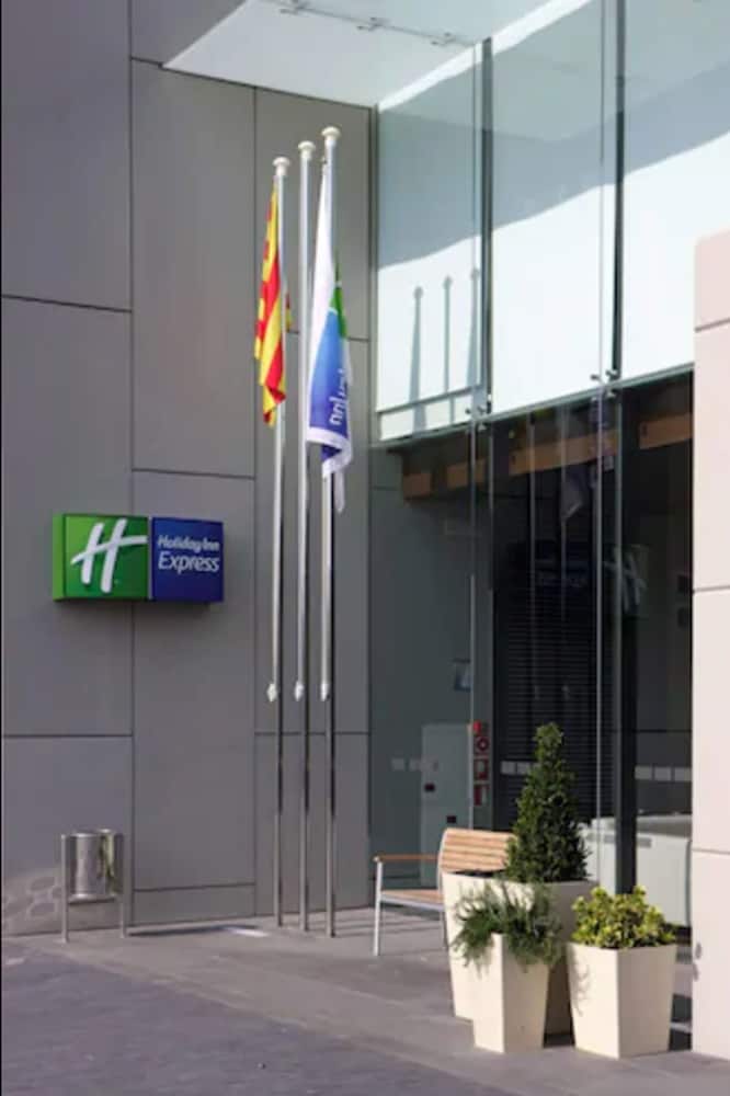 Holiday Inn Express Barcelona City 22@ by IHG — Main photo in Barcelona, Catalonia