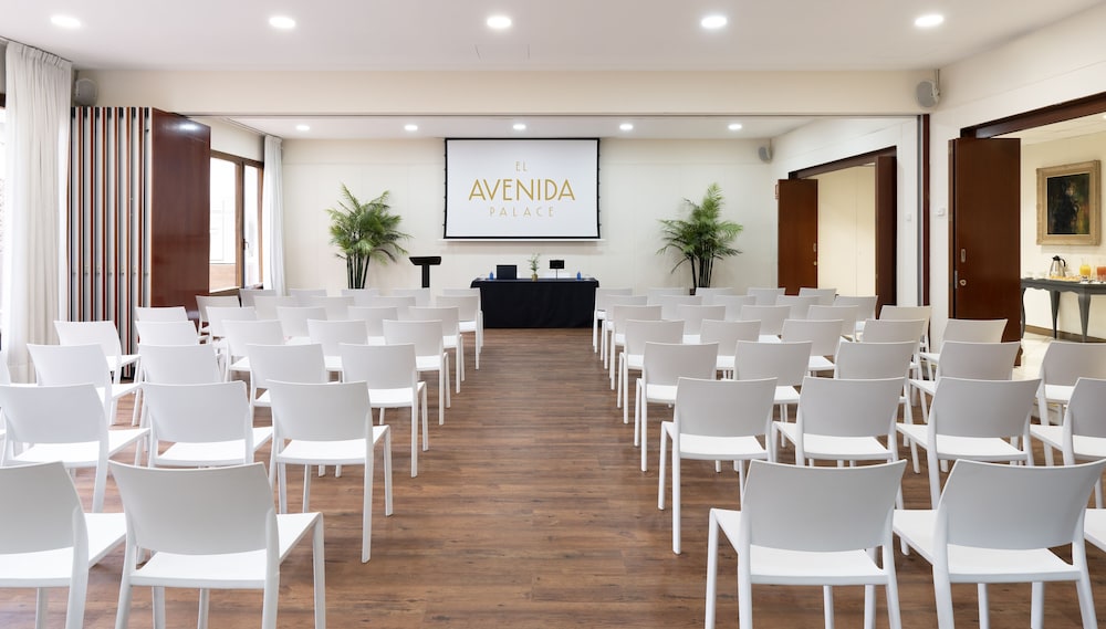 El Avenida Palace Hotel — Hotel building in Barcelona, Catalonia