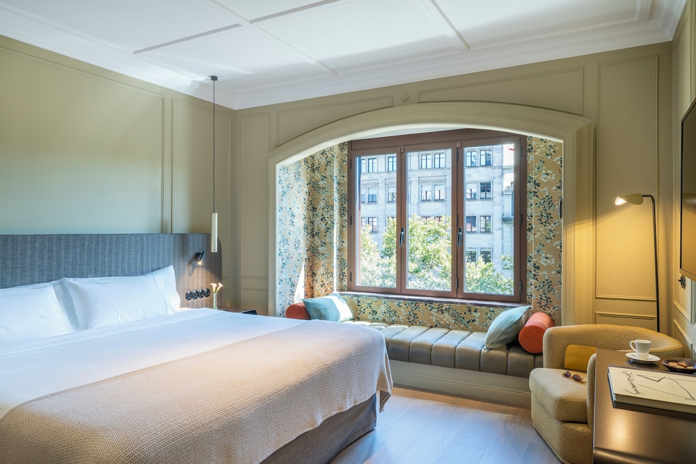 El Avenida Palace Hotel — Hotel rooms in Barcelona, Catalonia
