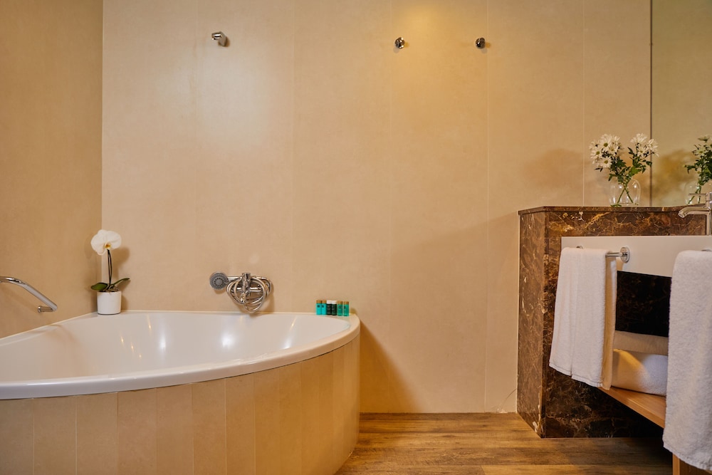 El Avenida Palace Hotel — Hotel rooms in Barcelona, Catalonia