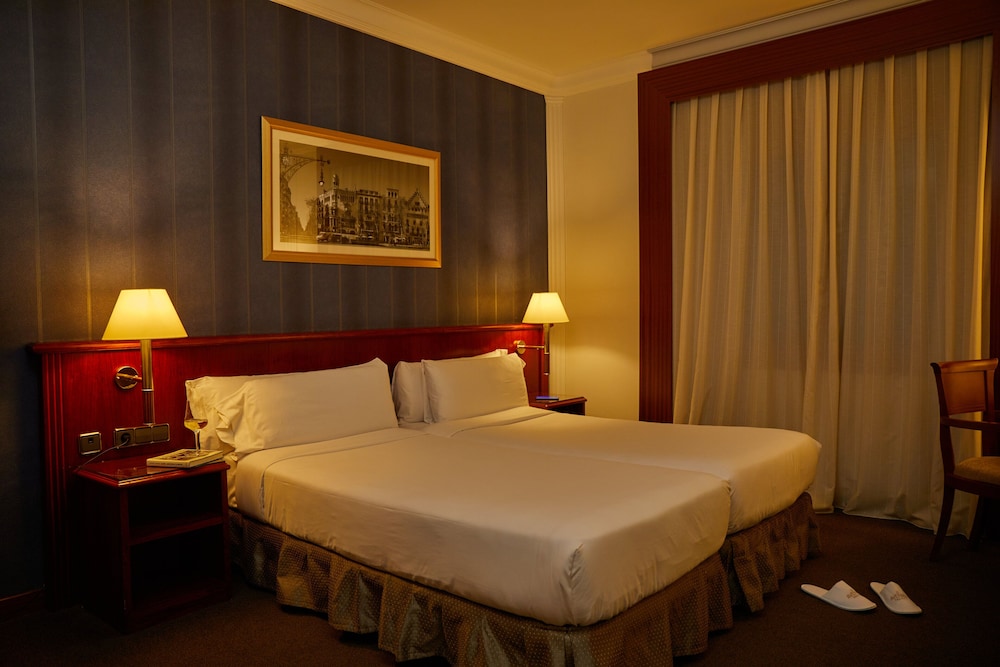 El Avenida Palace Hotel — Hotel rooms in Barcelona, Catalonia