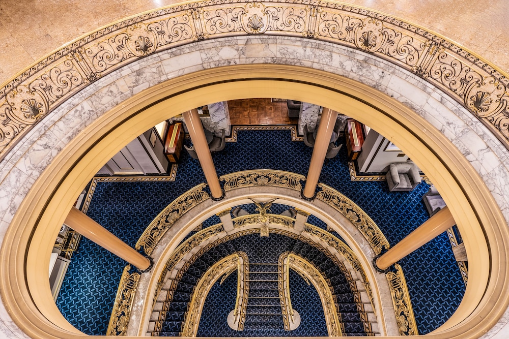 El Avenida Palace Hotel — Hotel building in Barcelona, Catalonia