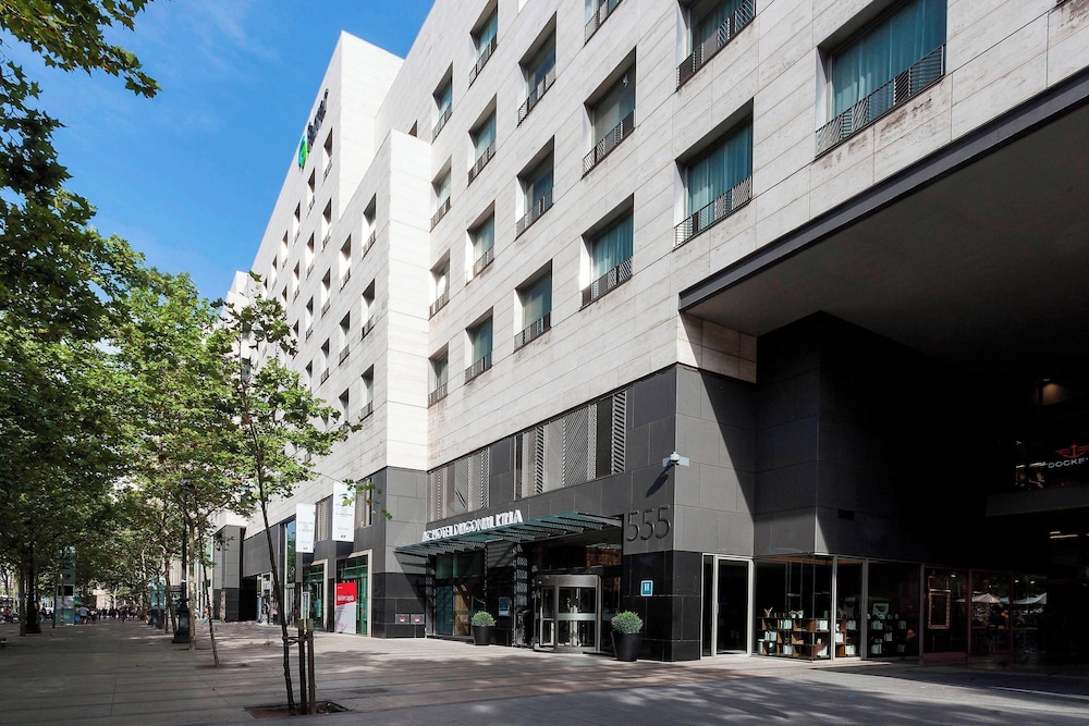 AC Hotel by Marriott Diagonal L'Illa - zdjęcie 2
