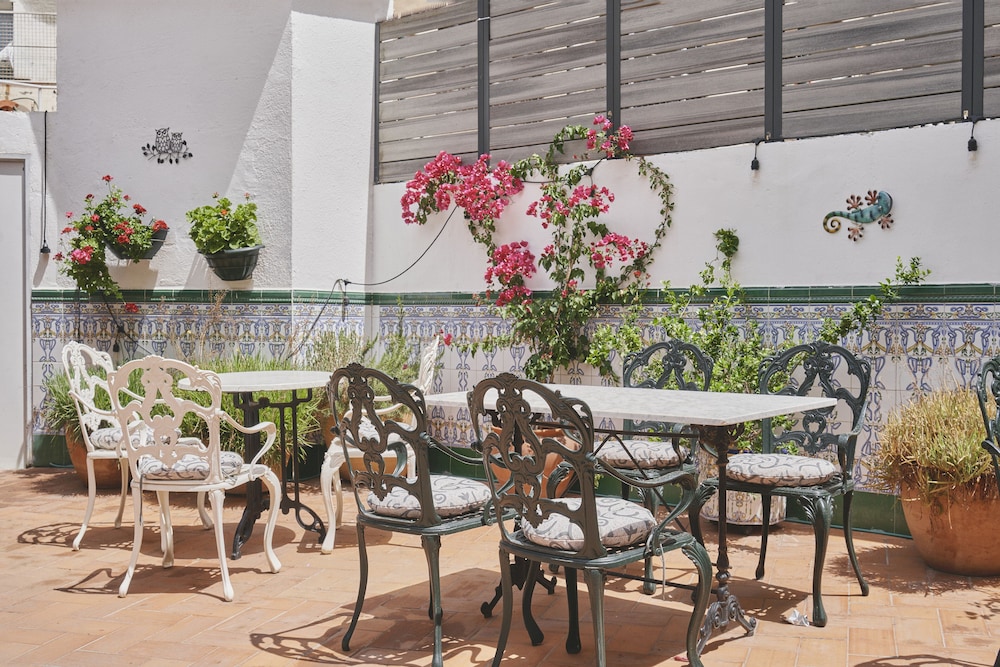 Mesón Castilla Atiram Hotel — Restaurant & bars in Barcelona, Catalonia