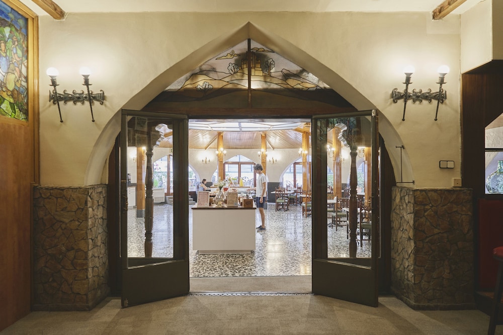 Mesón Castilla Atiram Hotel — Restaurant & bars in Barcelona, Catalonia