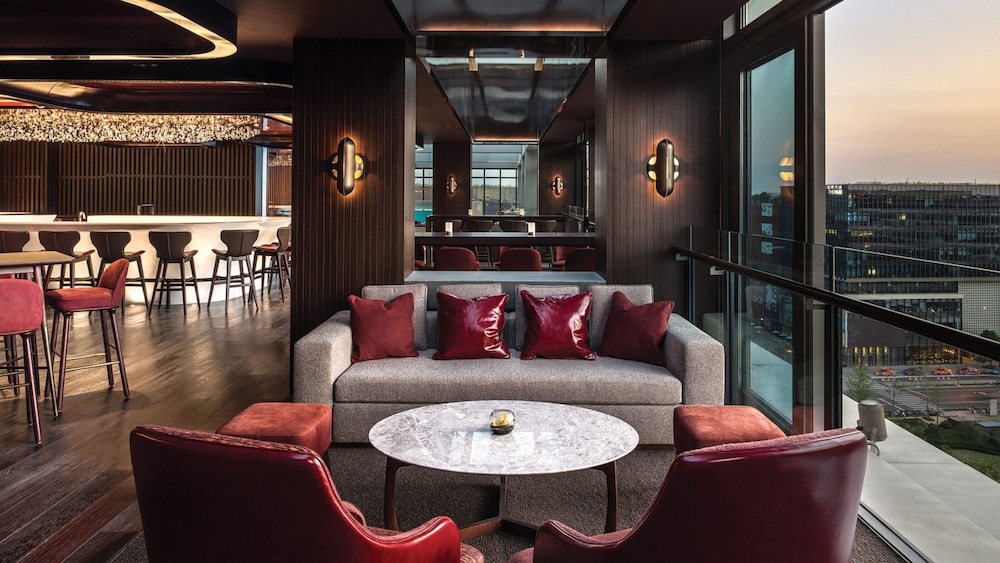 Cordis Shanghai Hongqiao — Restaurant & bars in Shanghai, Shanghai