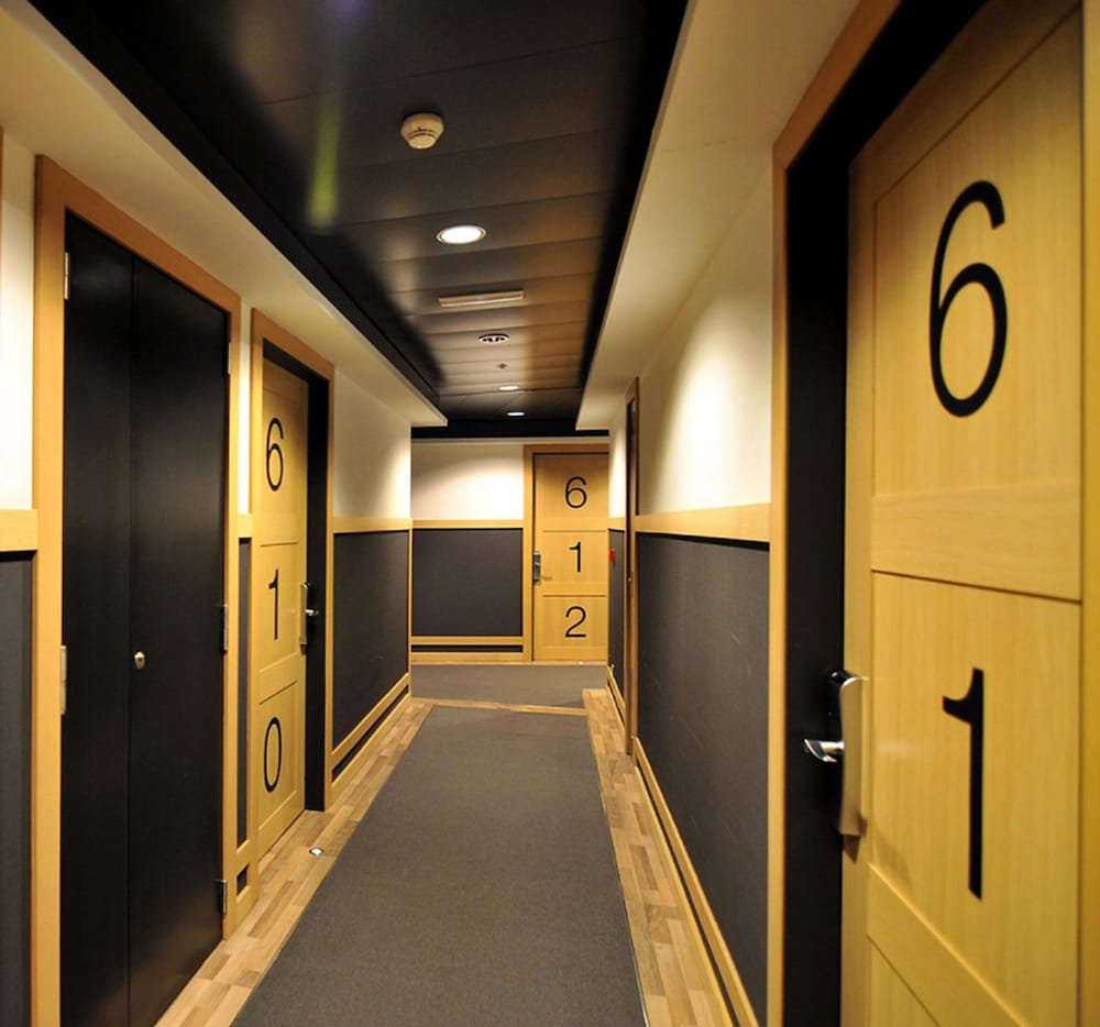 Hotel Jazz — Hotel building in Barcelona, Catalonia