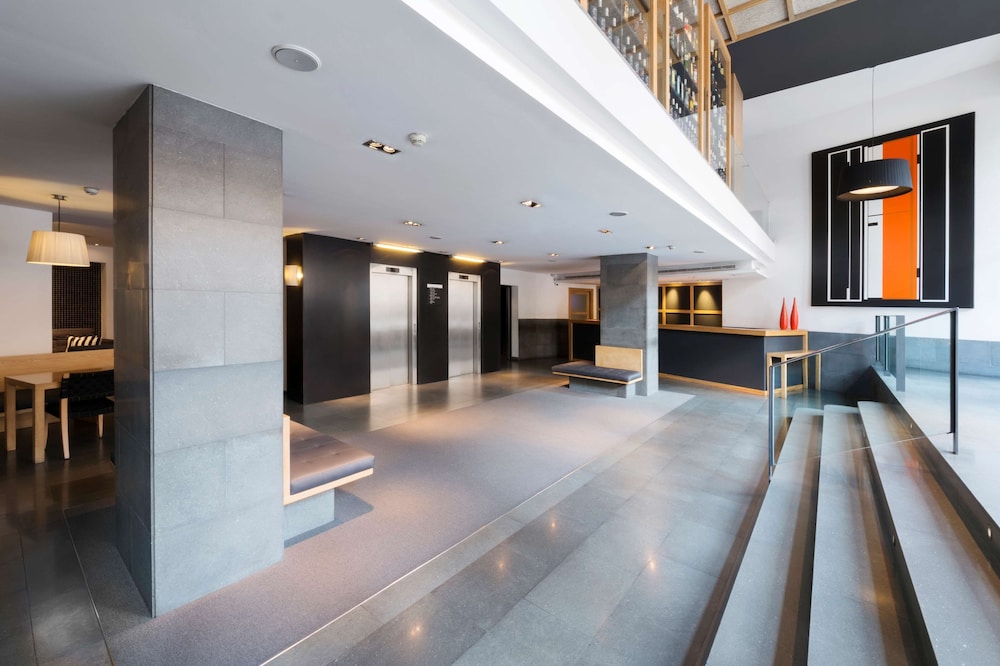 Hotel Jazz — Restaurant & bars in Barcelona, Catalonia