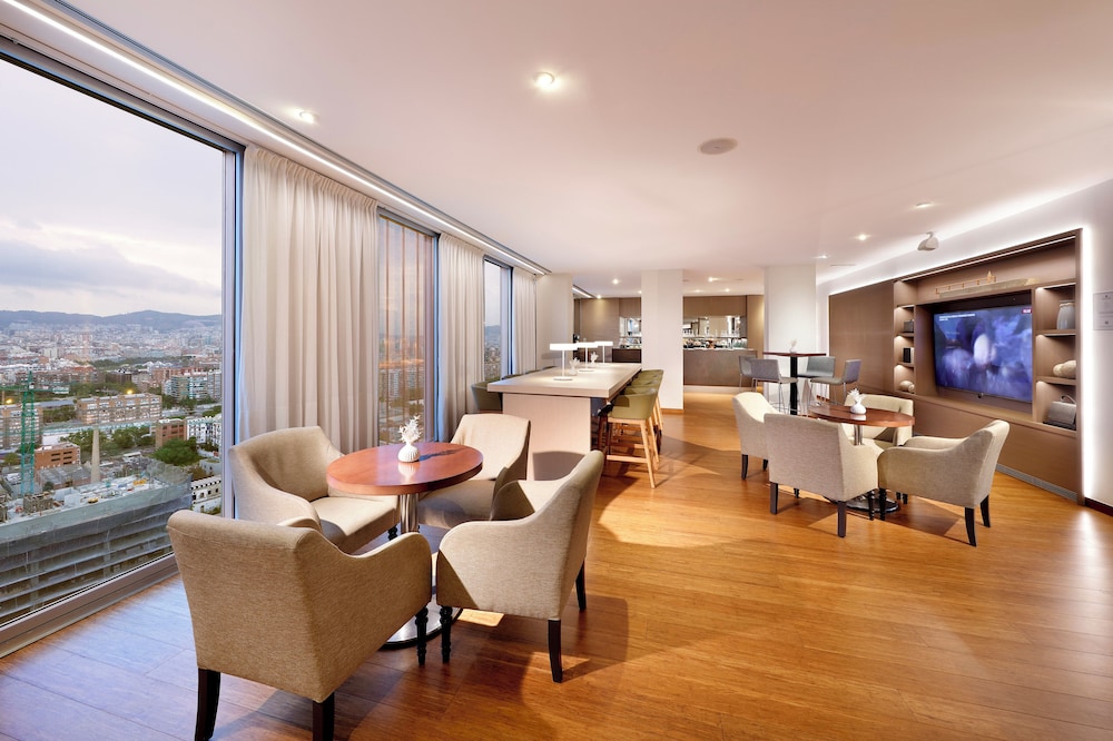 Melia Barcelona Sky — Restaurant & bars in Barcelona, Catalonia