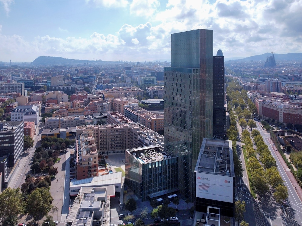 Melia Barcelona Sky — Hotel building in Barcelona, Catalonia