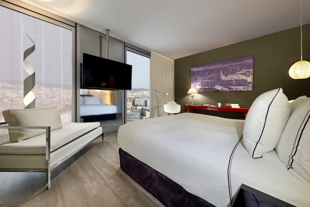 Melia Barcelona Sky — Hotel rooms in Barcelona, Catalonia