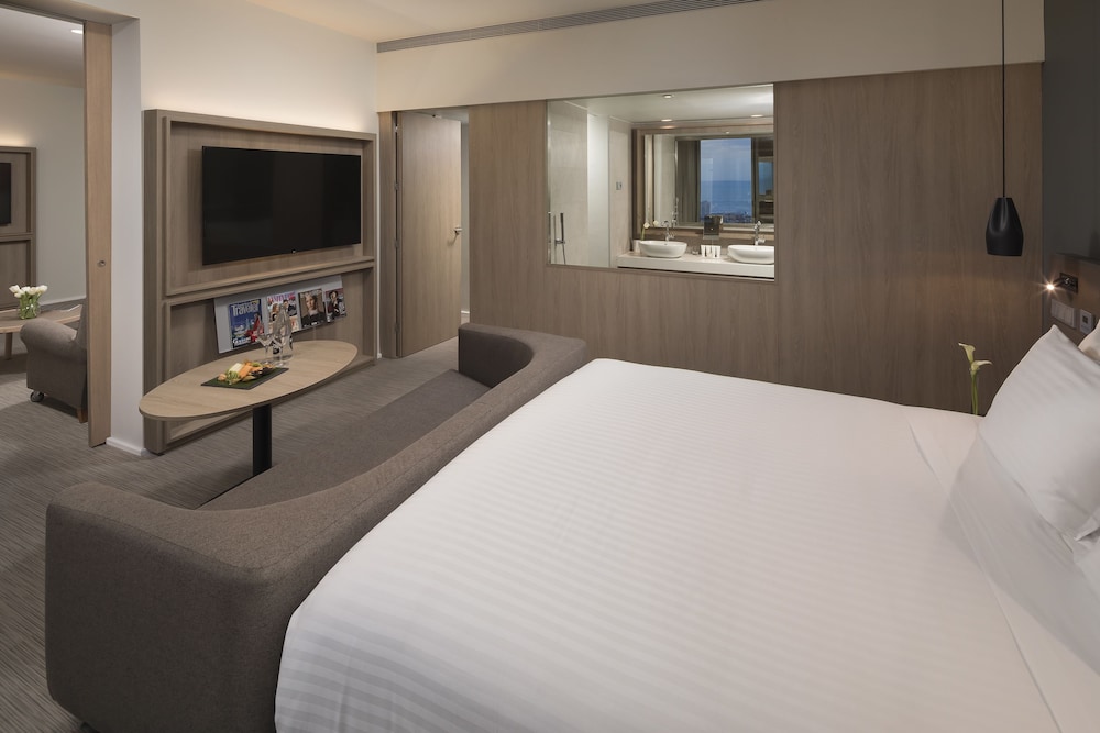 Melia Barcelona Sky — Hotel rooms in Barcelona, Catalonia
