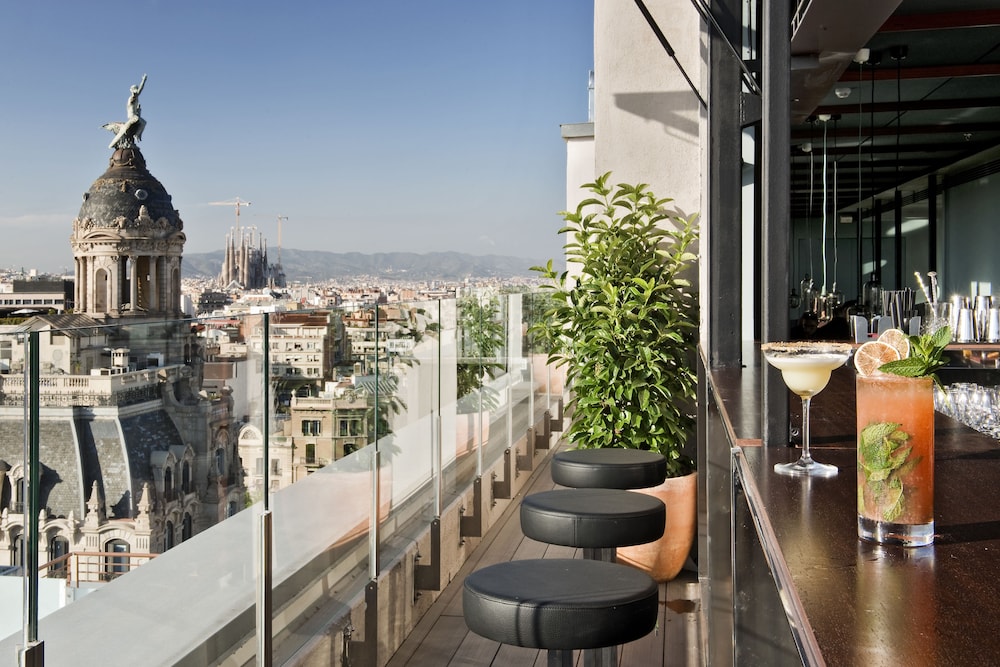 NH Collection Barcelona Gran Hotel Calderón — Restaurant & bars in Barcelona, Catalonia