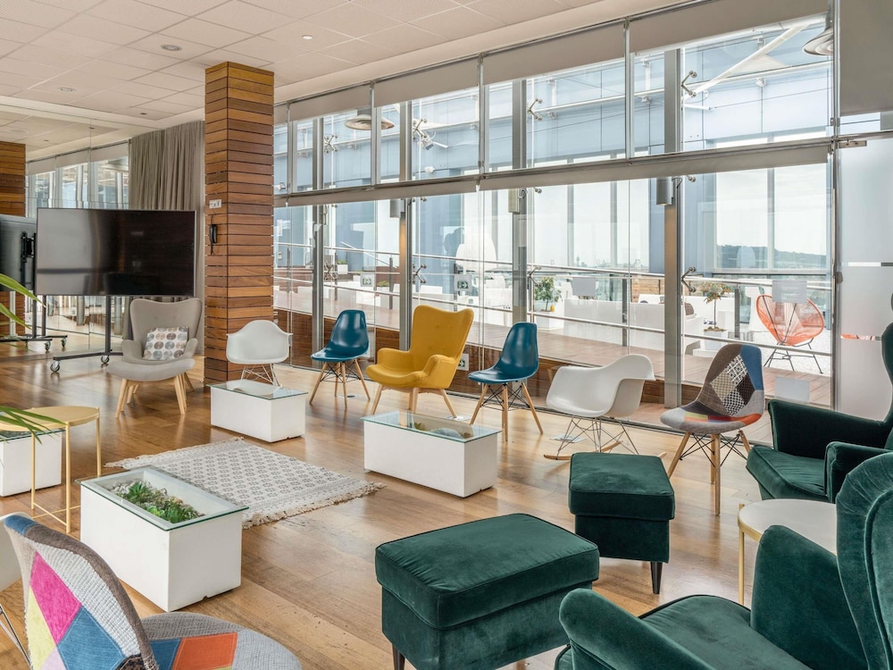 Novotel Barcelona City — Restaurant & bars in Barcelona, Catalonia