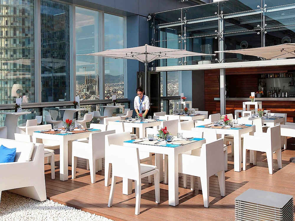 Novotel Barcelona City — Restaurant & bars in Barcelona, Catalonia