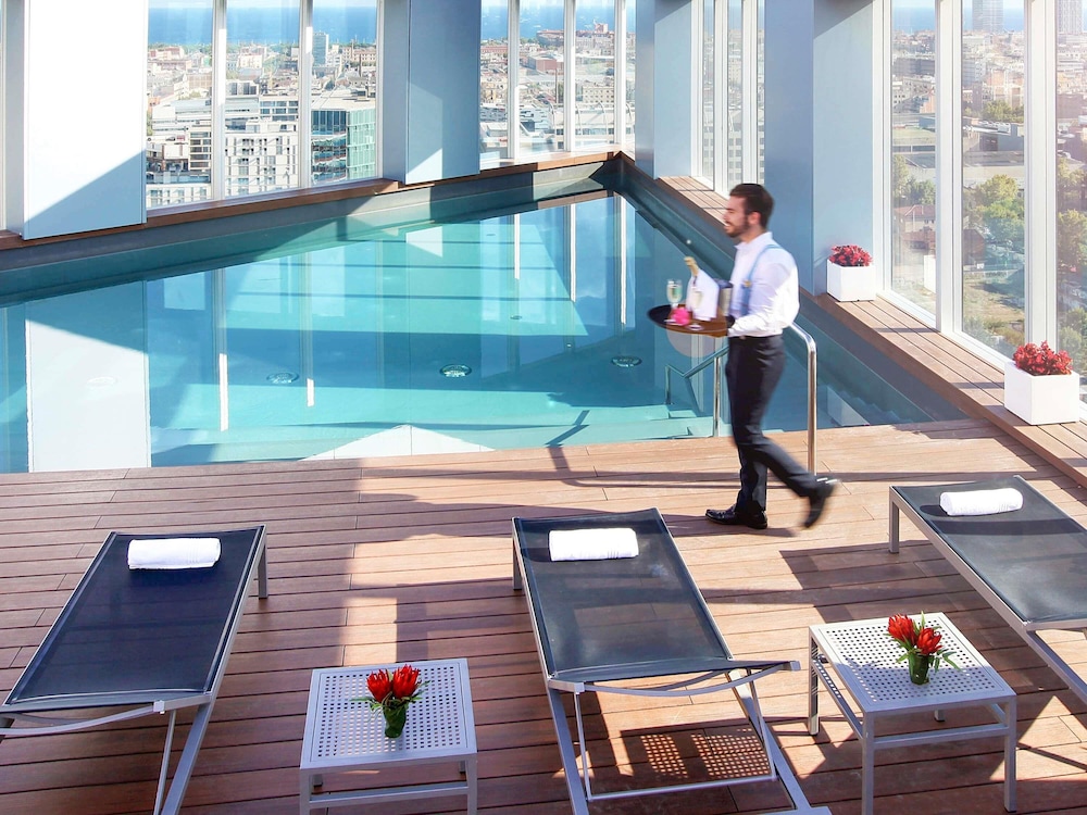 Novotel Barcelona City — Swimming pool in Barcelona, Catalonia